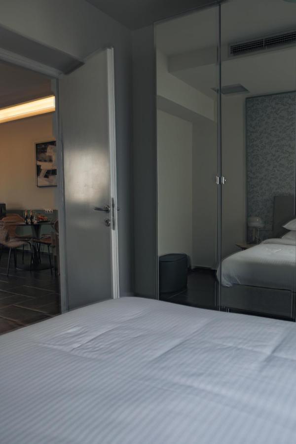 Elite Ermou Suites Athènes Extérieur photo